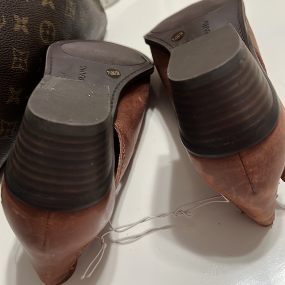 New! Lucky Brand Saddle  Myndo Leather Mules with Back Buckle Strap. Size 7.5 - Picture 9 of 15